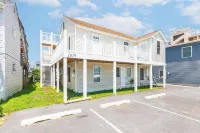 1-Bedroom Bayside Canal front Condo. In the heart of downtown OC. Hotel in zona Jolly Roger at the Pier