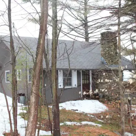 Amazing Lake & Mountain views Gunstock Ski Chalet.
