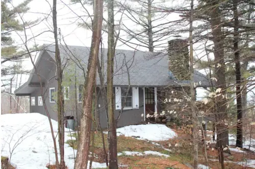 Amazing Lake & Mountain views Gunstock Ski Chalet.