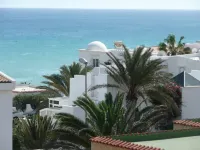 CASA LEA * DREAM HOLIDAY on the white SOTAVENTO SAND BEACH * wind-protected balcony *