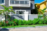 TGE: Modern 7bd-8bt - private chef- Pool のホテル