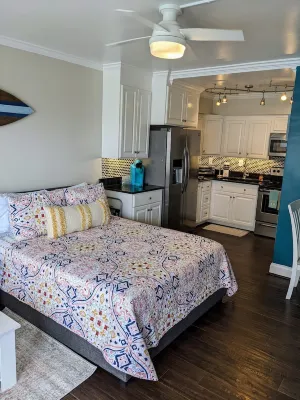 VA Beach Oceanfront Studio, Beach, Boardwalk, Pool
