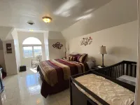 Beautiful Mansion in the Country & Wedding Venue