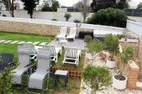 Apartment 3 rooms garden view
