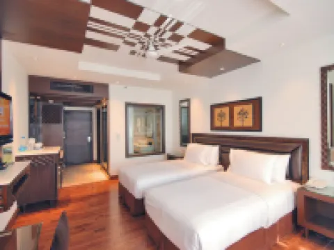 梅費爾公約酒店 布巴內斯瓦爾酒店