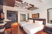 Mayfair Convention