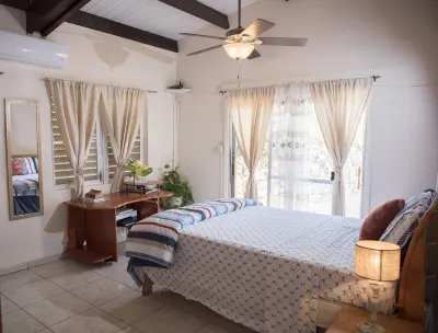 Special rate for Panoramic Ocean View Estate Villa with Private Pool!