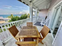 Newly Remodeled Panoramic Ocean View 2 Bedroom Condo
