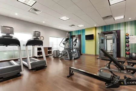 Holiday Inn Express & Suites Edinburg-Mcallen Area Отели рядом с достопримечательностью «IBC Bank»