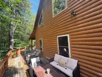 Summer, in a Ouachita Mt Cabin, Close to Lake  Crystal Digging, Hiking, Biking Hotels in Center Township