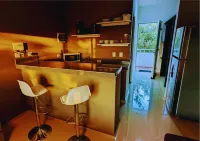 Lovely Suite, Jacuzzi&pool/wifi/ac/kitchen/balcony