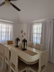 10 min from airport, 3 min from bacob eco park