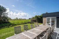 Child Friendly, 5 bedrooms, 2 bathrooms, 3 Toillets, Sauna, large garden