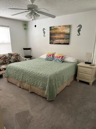 Oyster Pointe Flip Flop Stop Sound-side Condo