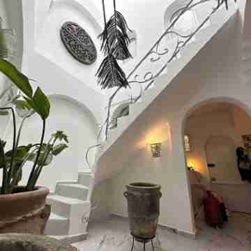 Beautiful Riad in the heart of the old Medina of Essaouira Others