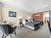 Bomaderry Motor Inn Hotels in Bomaderry
