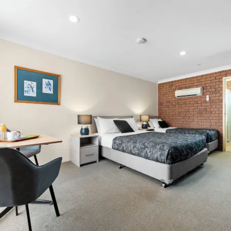 Bomaderry Motor Inn