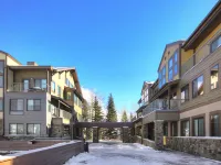 2759 Slopeside 1 Bedroom Condo by RedAwning Hotele w: Keystone