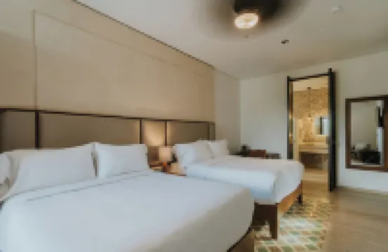 คาฮาล โรงแรม - ปาเซโอ มอนเตโฆ