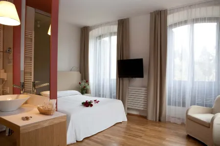 Hotel Balneario Prats Отели в г. Касса-де-ла-Сельва