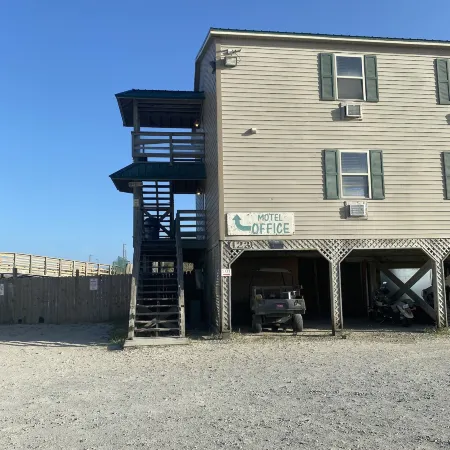 Seaview Pier and Motel