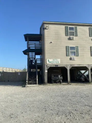 Seaview Pier and Motel