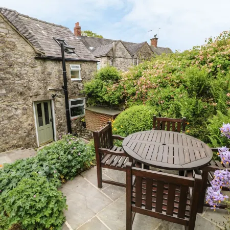 Sundial Cottage