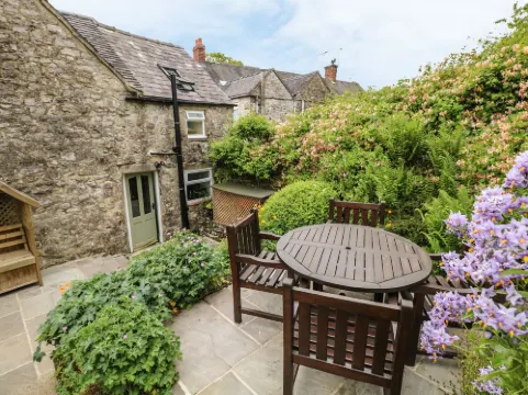 サンダイアル コテージ