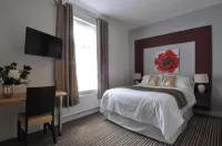 Rbs Hotel فنادق في Cliffe