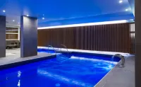 Hôtel le Rapp - Pool