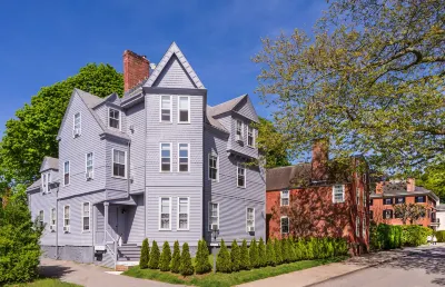 Admiral Sims House on Catherine St and Mill St