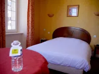 Logis Hôtel du Commerce