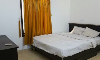 OYO 94043 Penginapan 88