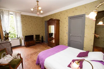 Logis Hotel - Restaurant la Marbrerie Hotels in Aude
