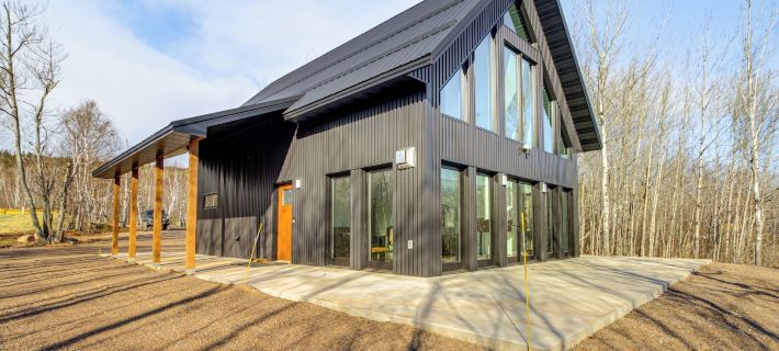 2 Mi to Lutsen Mtn: Modern Cabin w/ Patio Fire Pit Ξενοδοχεία στην πόλη Lutsen