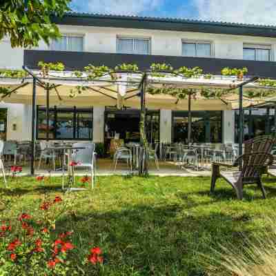 Logis Hôtel Gnàc é Pause Hôtel et Bistro Hotel Exterior