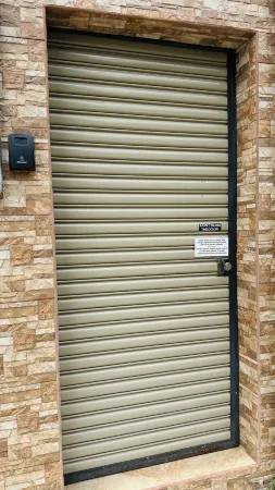 Senderos Apartment, Self Check-in, Aeropuerto SJO Отели в г. Рио Сегундо