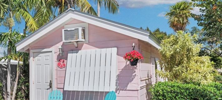 Tropical Cottages Hotels in Marathon