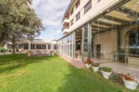 Hospedium Hotel Europa Centro Hotels near Los 4 Cantones
