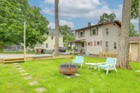 Near Campus & Dtwn! Dog-Friendly Dayton Retreat - Homestays