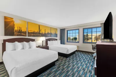 Days Inn & Suites by Wyndham Mesa Near Phoenix Các khách sạn ở Mesa