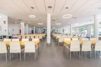 Albergue Inturjoven Sevilla - พร้อมอาหารเช้า