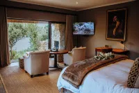 African Safari Lodge Hotels in Makana Local Municipality