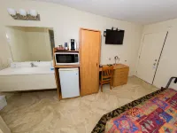 Prairie Mountain Inn فنادق في داوفن