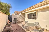 7 Mi to Mill Ave BBQ-Ready Mesa Townhouse