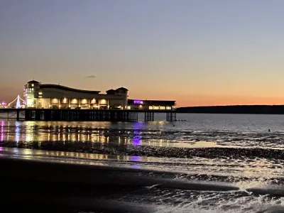 The Beach House Luxury Rooms Weston Super Mare Hotels near Uphill Nature Reserve