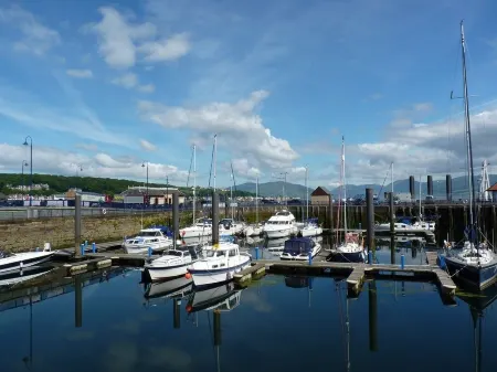 The Esplanade Hotel Отели в г. Tighnabruaich