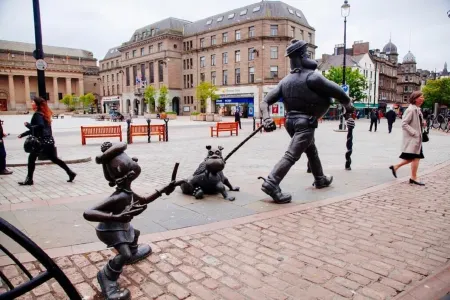 Dundee Backpackers Hostel Отели рядом с достопримечательностью «University of Dundee Duncan of Jordanstone College of Art and Design»