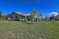 Ski, Soak and Explore! Spacious Pagosa Springs Home - Pet friendly