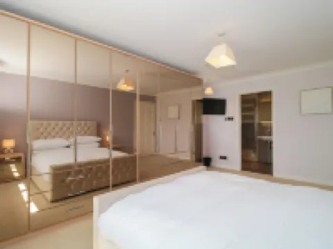 Te Papa Hotels in Bridgwater